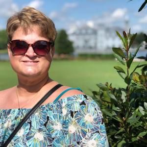 Meet your Posher, Sandy